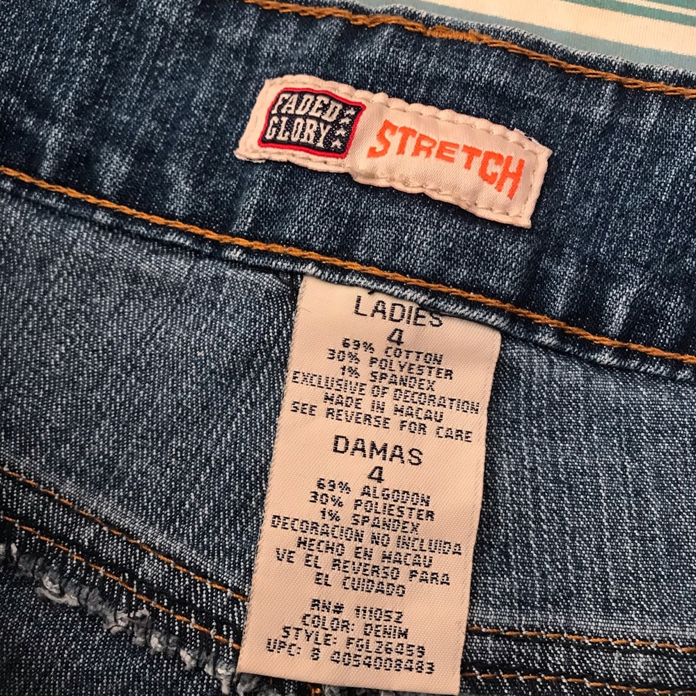 Faded Glory Denim Blue Jeans Womens Size 4 Capris Embellished Bling Painted - Picture 13 of 13